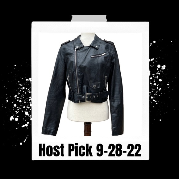 Ashley Outerwear Jackets & Blazers - Ashley Outerwear black belted vegan leather jacket / M / Good condition*